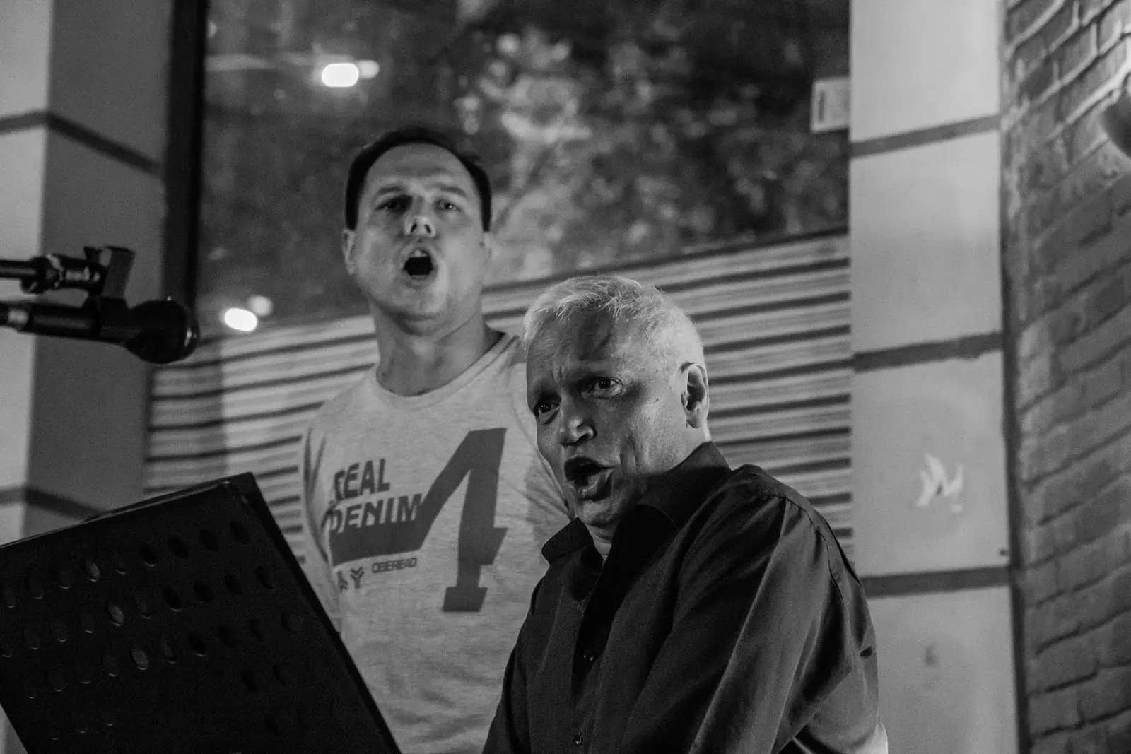 Carlos Ullán durante una instancia de formación vocal en Posadas